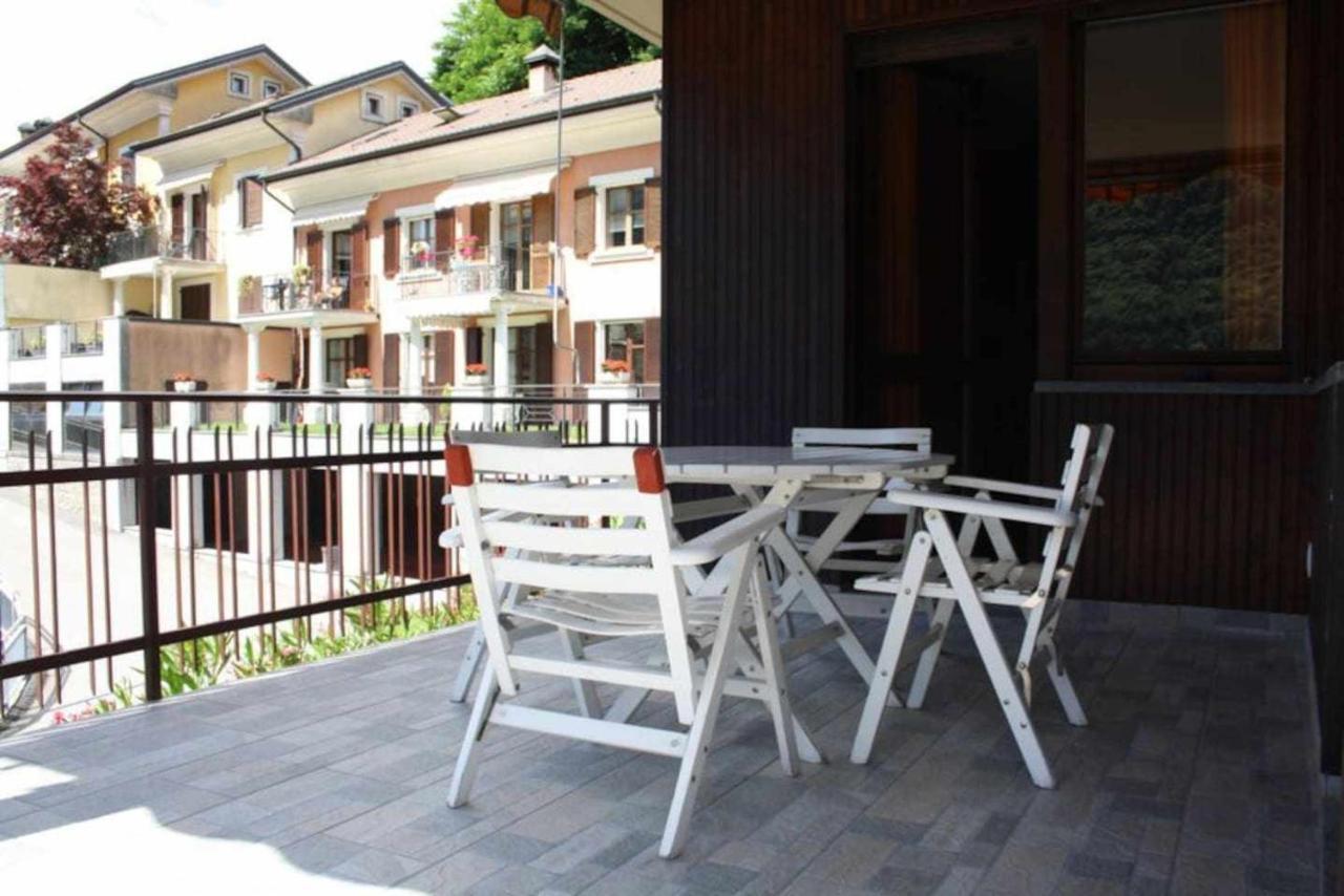 Bluelake Apartament 1 Omegna Exteriör bild