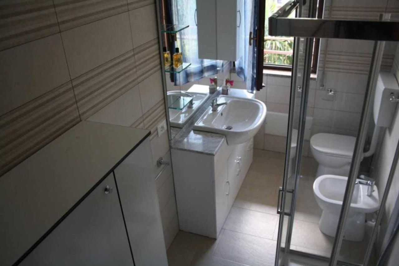 Bluelake Apartament 1 Omegna Exteriör bild